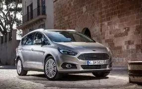 S-MAX 7 posti