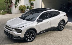 C4 X